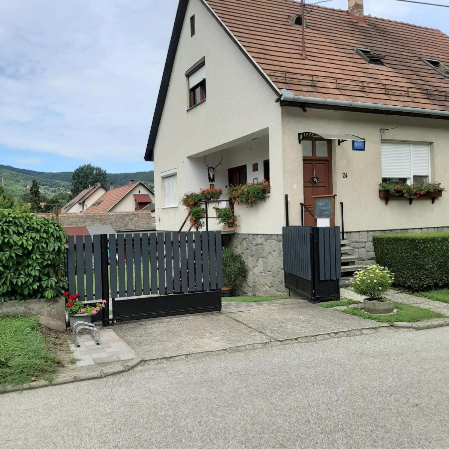 Rózsa Vendégház Visegrád Exterior foto